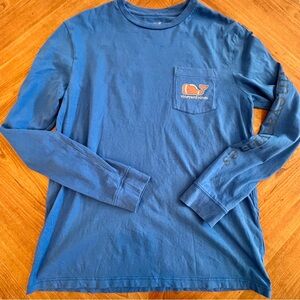 Vineyard Vines Mens Size Small Blue Football Whale Long Sleeve Pocket Tee Shirt